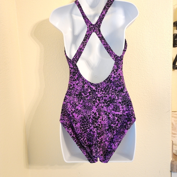 Speedo Womens Ultraback One Piece Swimsuit Purple/Black Animal Print - Picture 2 of 4